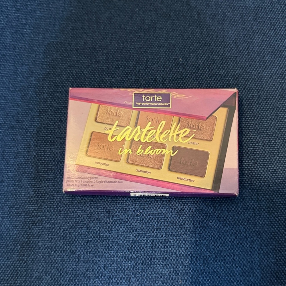 Tarte Cosmetics Tartelette in Bloom Mini Amazonian Clay Eyeshadow Palette - Picture 3 of 3